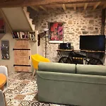 Carcahouse
